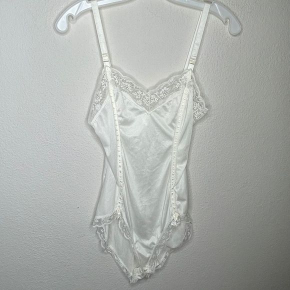 Vintage Lingerie Bodysuit‎ - Picture 6 of 8